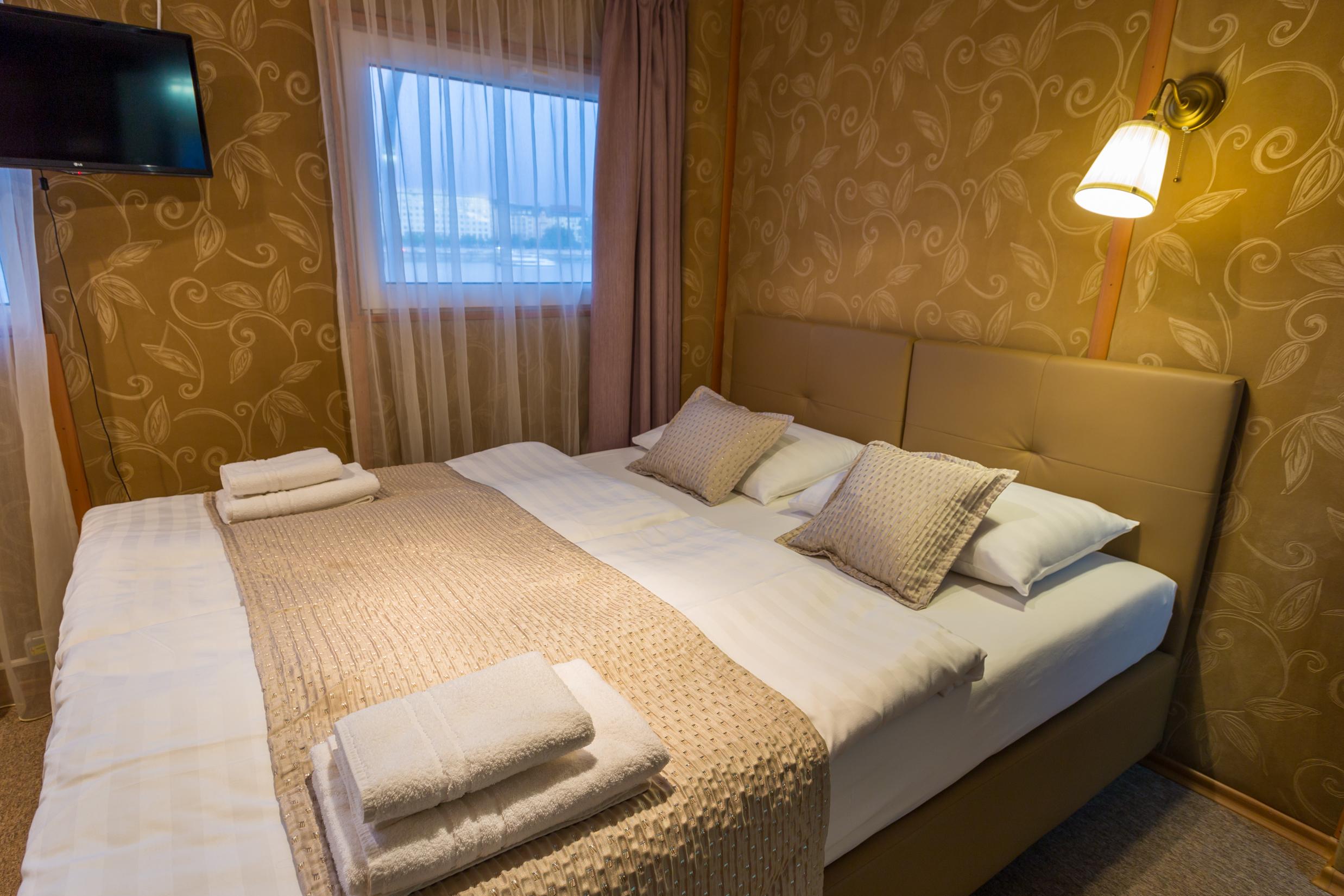 Grand Jules - Boat Hotel บูดาเปสต์ ภายนอก รูปภาพ
